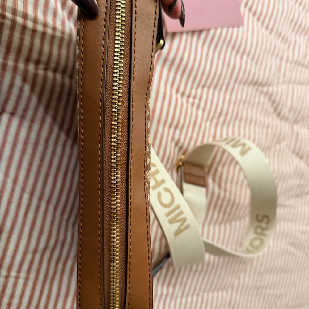 Michael Kors Tan and Brown Logo Crossbody Bag - Picture 4 of 11